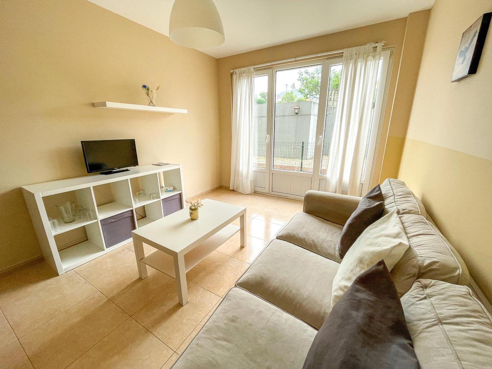 Apartment Playa De Catedrales 3000